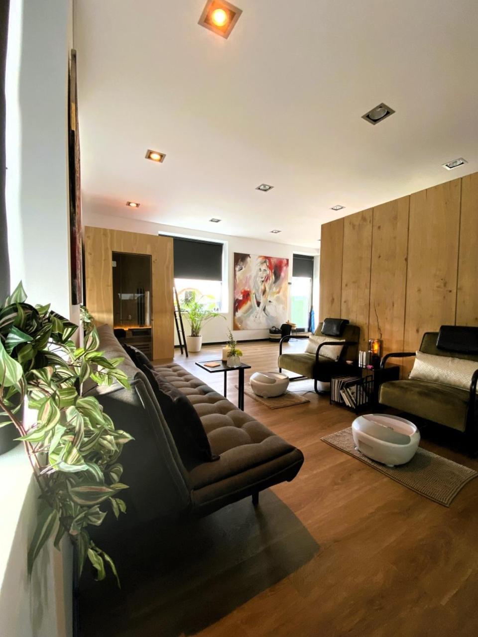 Wellness Dome Penthouse Suite Kerkrade Extérieur photo