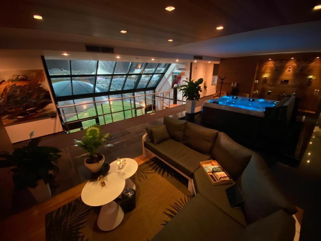 Wellness Dome Penthouse Suite Kerkrade Extérieur photo
